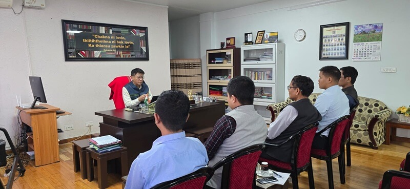 School Education Minister sawrkarin nasa taka a nawrna zarah scholarship sem ṭan a ni a ti