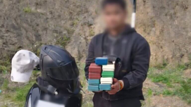 KHAWZAWL POLICE TEN HEROIN LEH A NEITU AN MAN